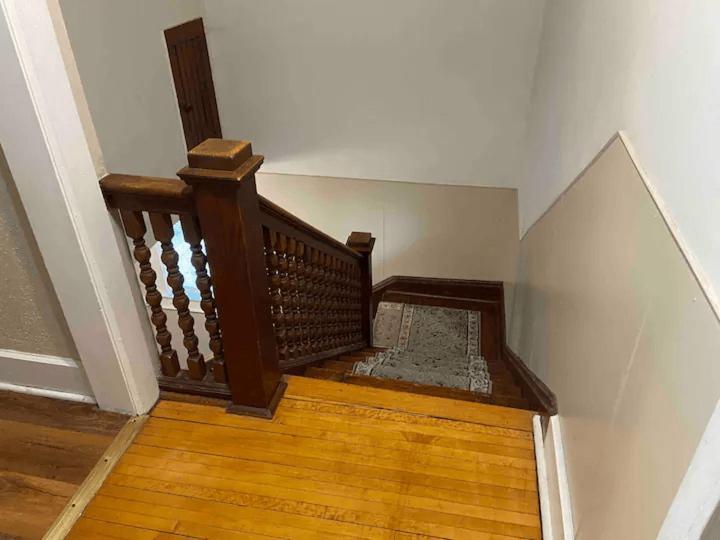 Cozy 3 & 4 Bed Home 2 Blocks To Hospitals & Lambeau Green Bay Esterno foto