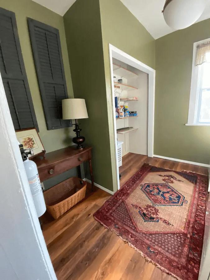 Cozy 3 & 4 Bed Home 2 Blocks To Hospitals & Lambeau Green Bay Esterno foto