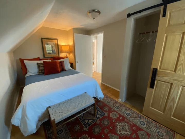 Cozy 3 & 4 Bed Home 2 Blocks To Hospitals & Lambeau Green Bay Esterno foto
